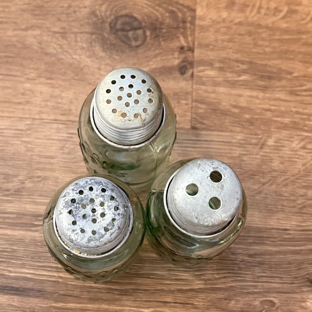 Vintage Mason Jar Salt, Pepper, Spice Holder with Iron Caddy - Picture 4 of 11